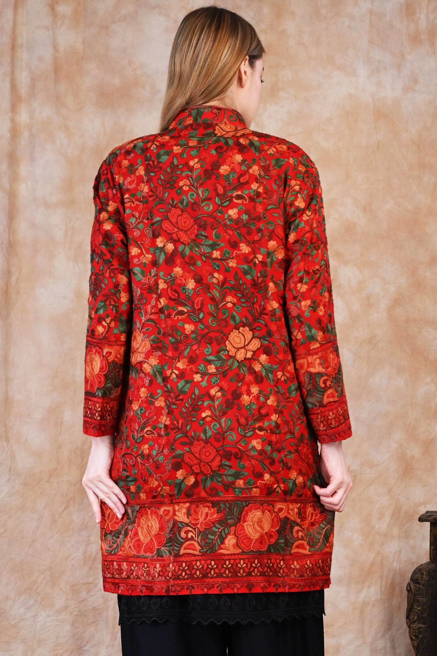 Ari Jama Jacket – Crimson Blossom