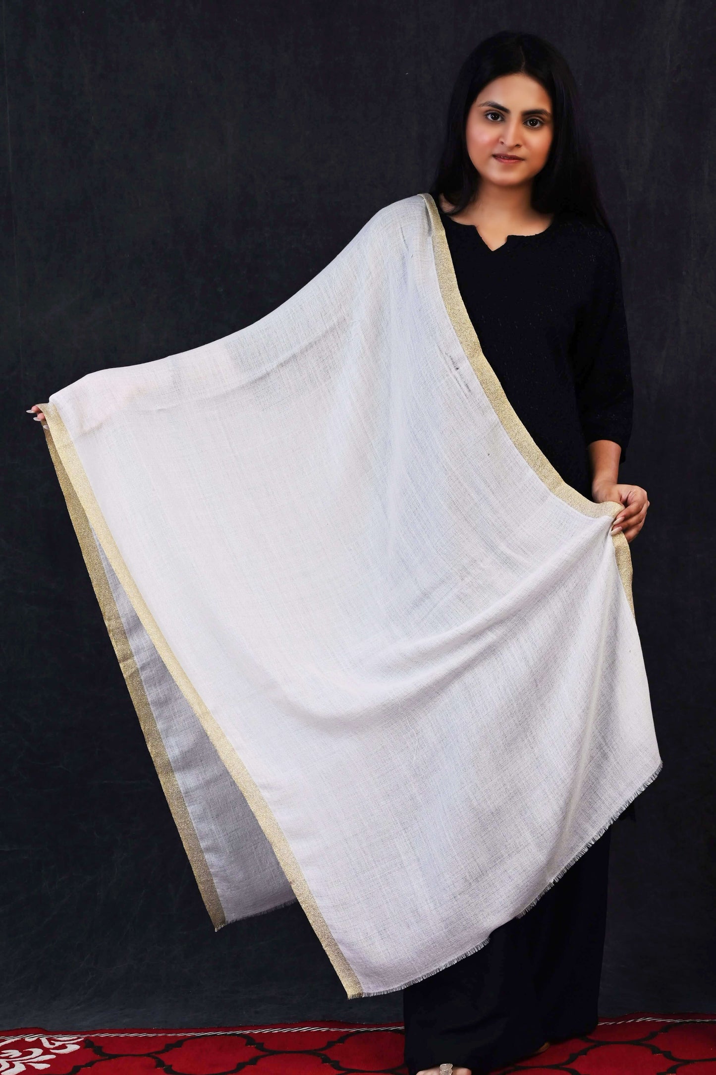 Ivory Elegance Fine Wool Stole with Golden Zari Border