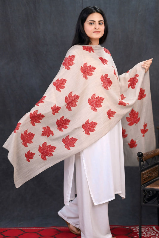 Fine Wool Chinar Design Stole – Beige with Maroon Leaf Motifs