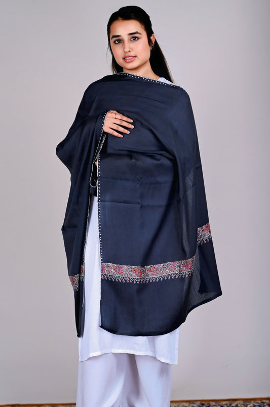 Fine Wool Sozni Embroidered Neemdor Pala Stole – Charcoal Elegance with Autumnal Embroidery
