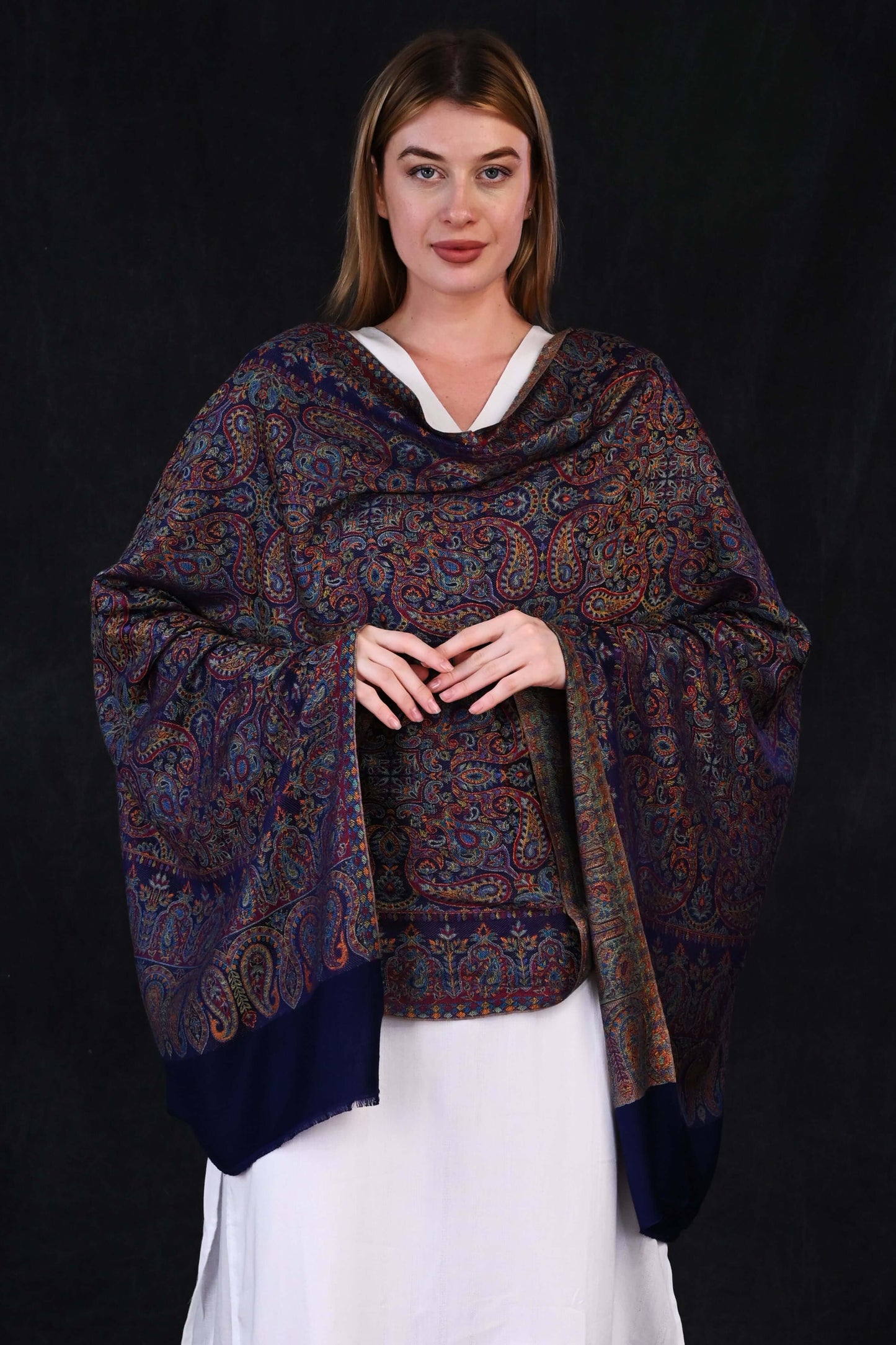 Midnight Regal – Modal Jamawar Stole with Heritage Paisley Weave