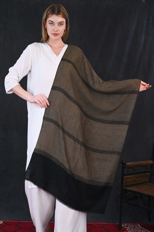 Pashmina Designer Hand-Made Stole – Dual-Tone Black & Olive Patterned Weave