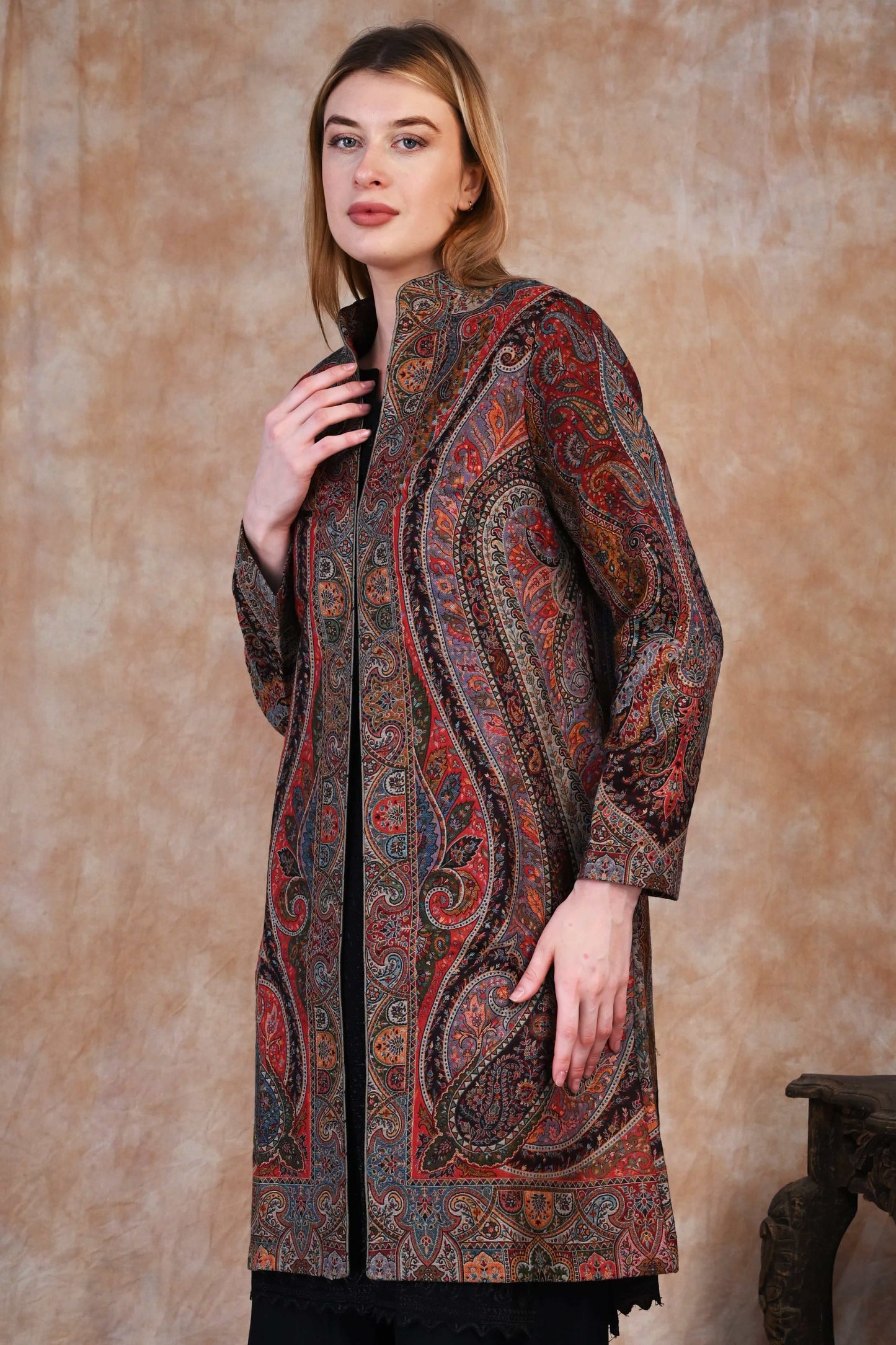 Antique Kani Jamawar Long Jacket – Mughal Elegance Woven in Time