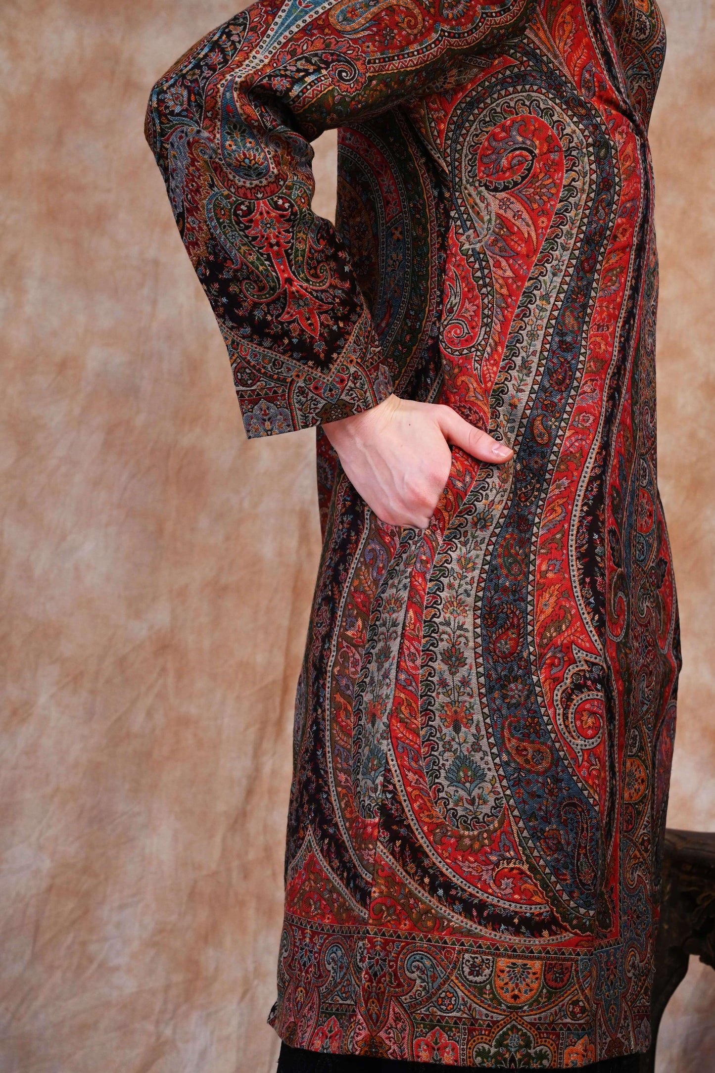 Antique Kani Jamawar Long Jacket – Mughal Elegance Woven in Time