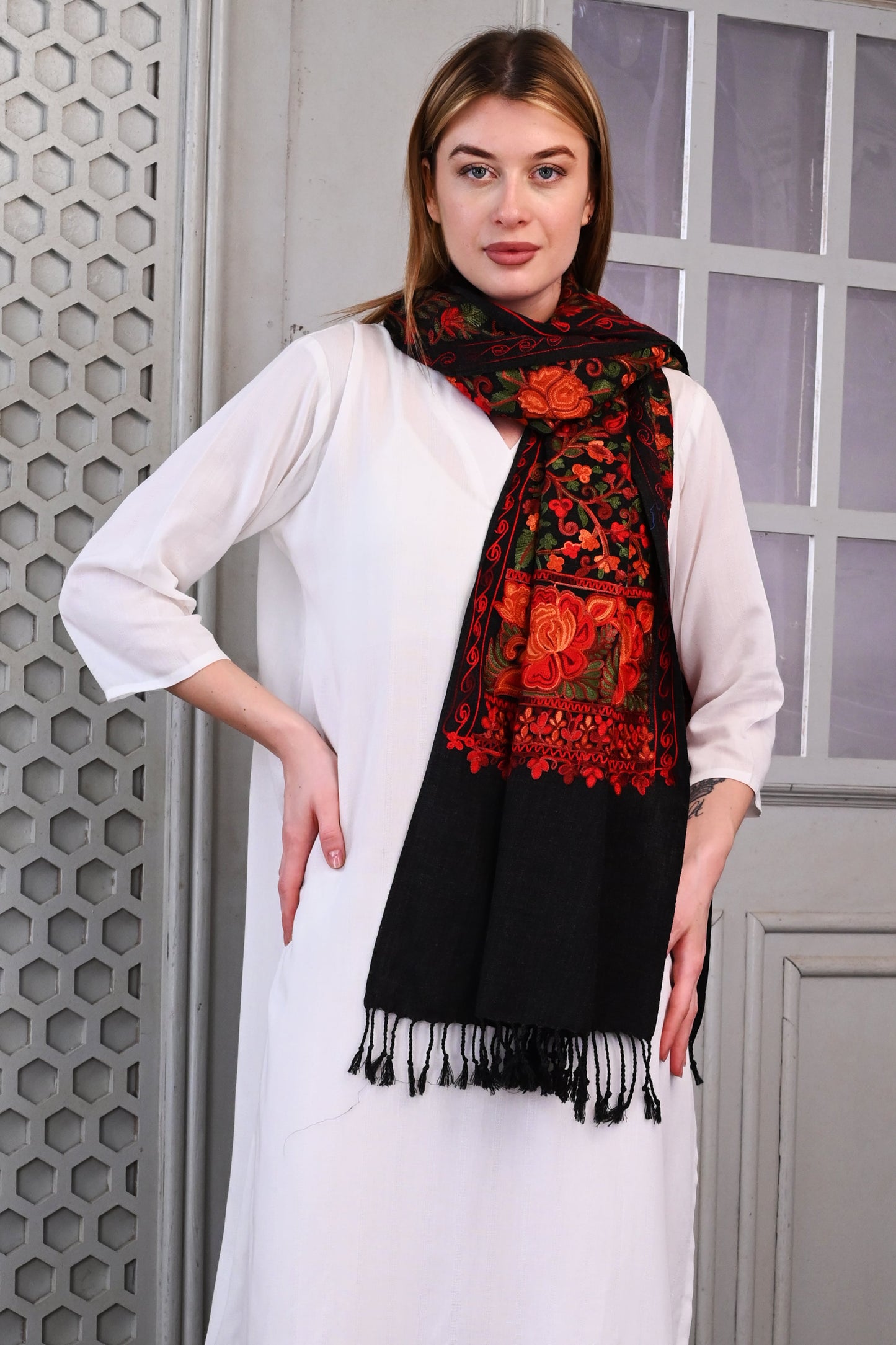 Aari Jama Embroidered Wool Stole – Classic Black with Regal Multicolor Floral Work