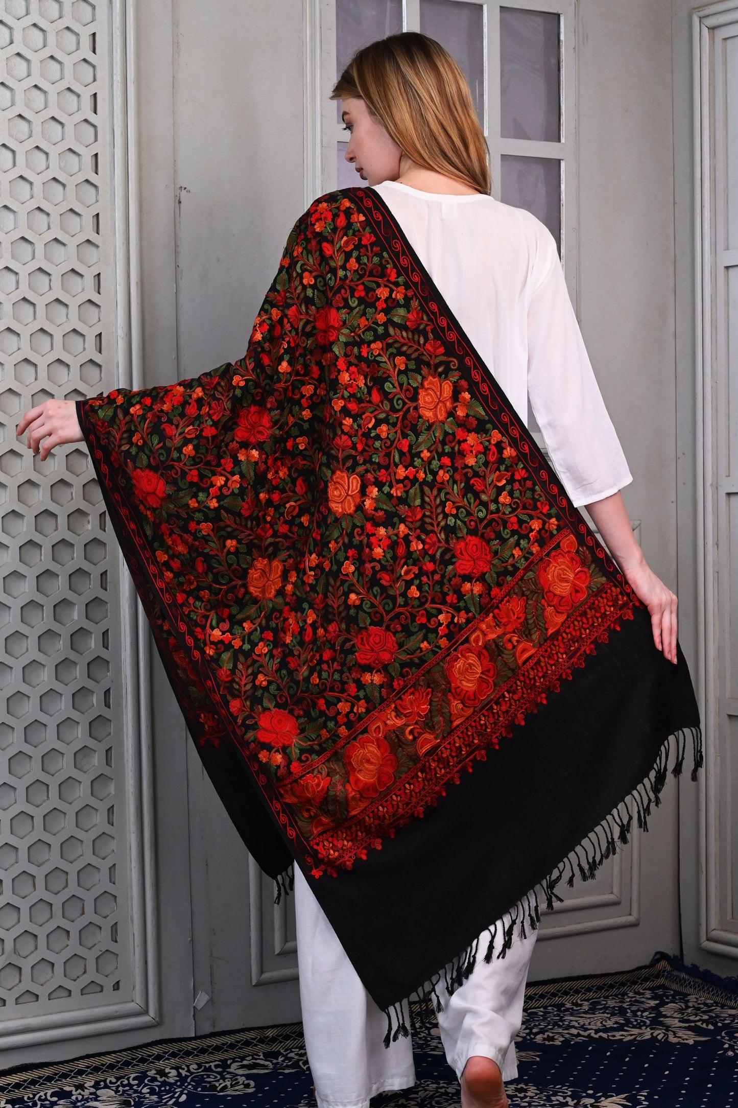 Aari Jama Embroidered Wool Stole – Classic Black with Regal Multicolor Floral Work
