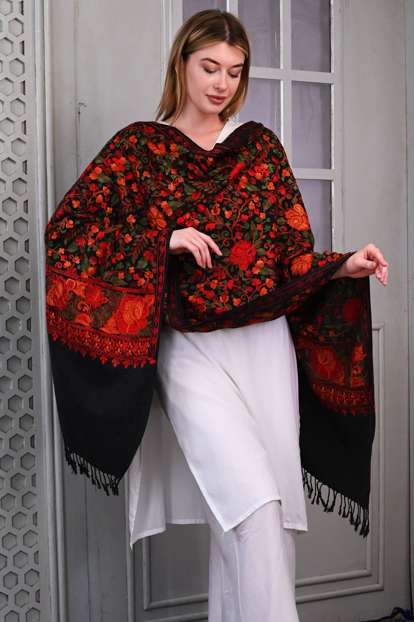 Aari Jama Embroidered Wool Stole – Classic Black with Regal Multicolor Floral Work