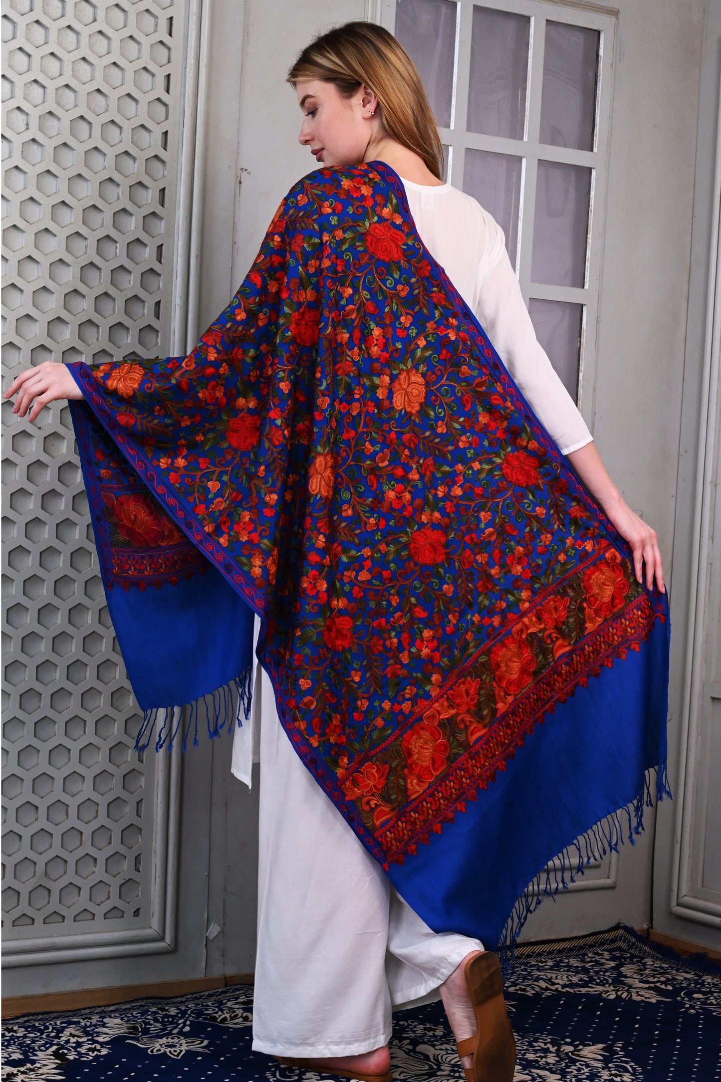 Aari Jama Embroidered Stole – Royal Blue Elegance with Rich Multicolor Florals