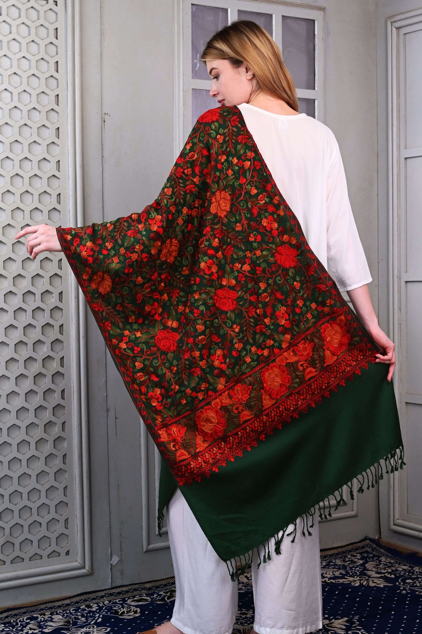 Aari Jama Embroidered Stole – Deep Forest Green with Vibrant Kashmiri Florals