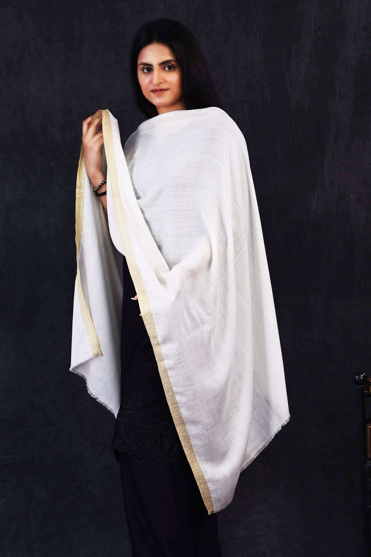 Ivory Elegance Fine Wool Stole with Golden Zari Border