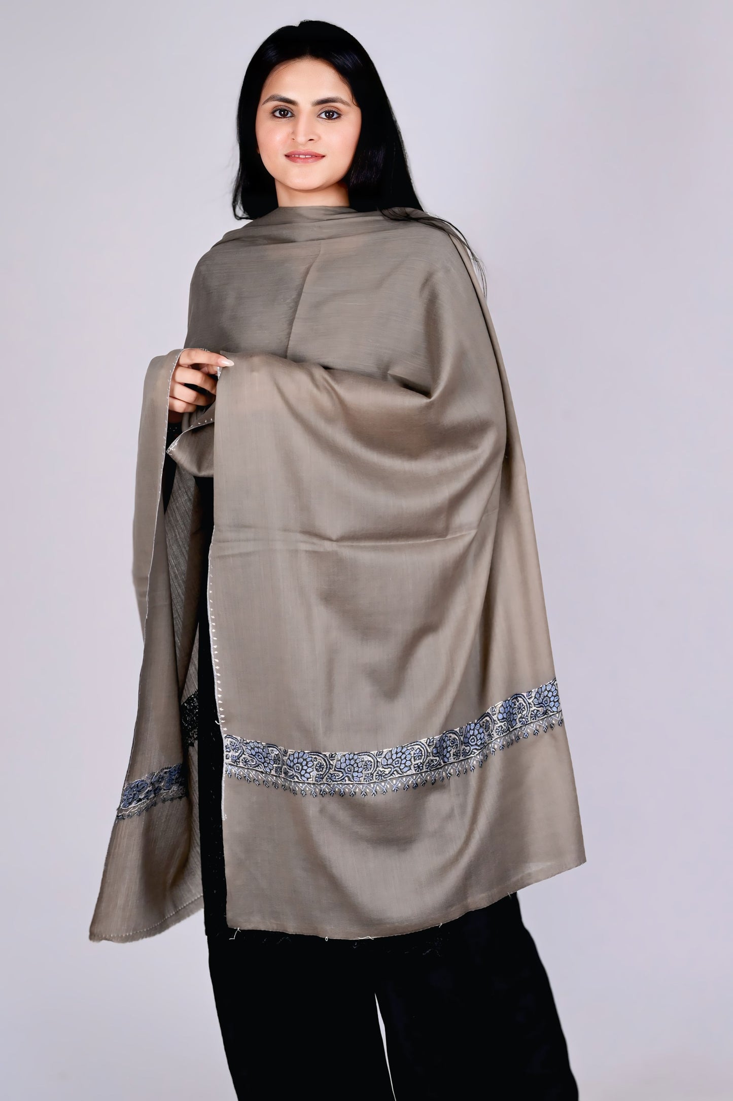 Fine Wool Sozni Embroidered Neemdor Pala Stole – Olive Brown Elegance with Subtle Craftsmanship