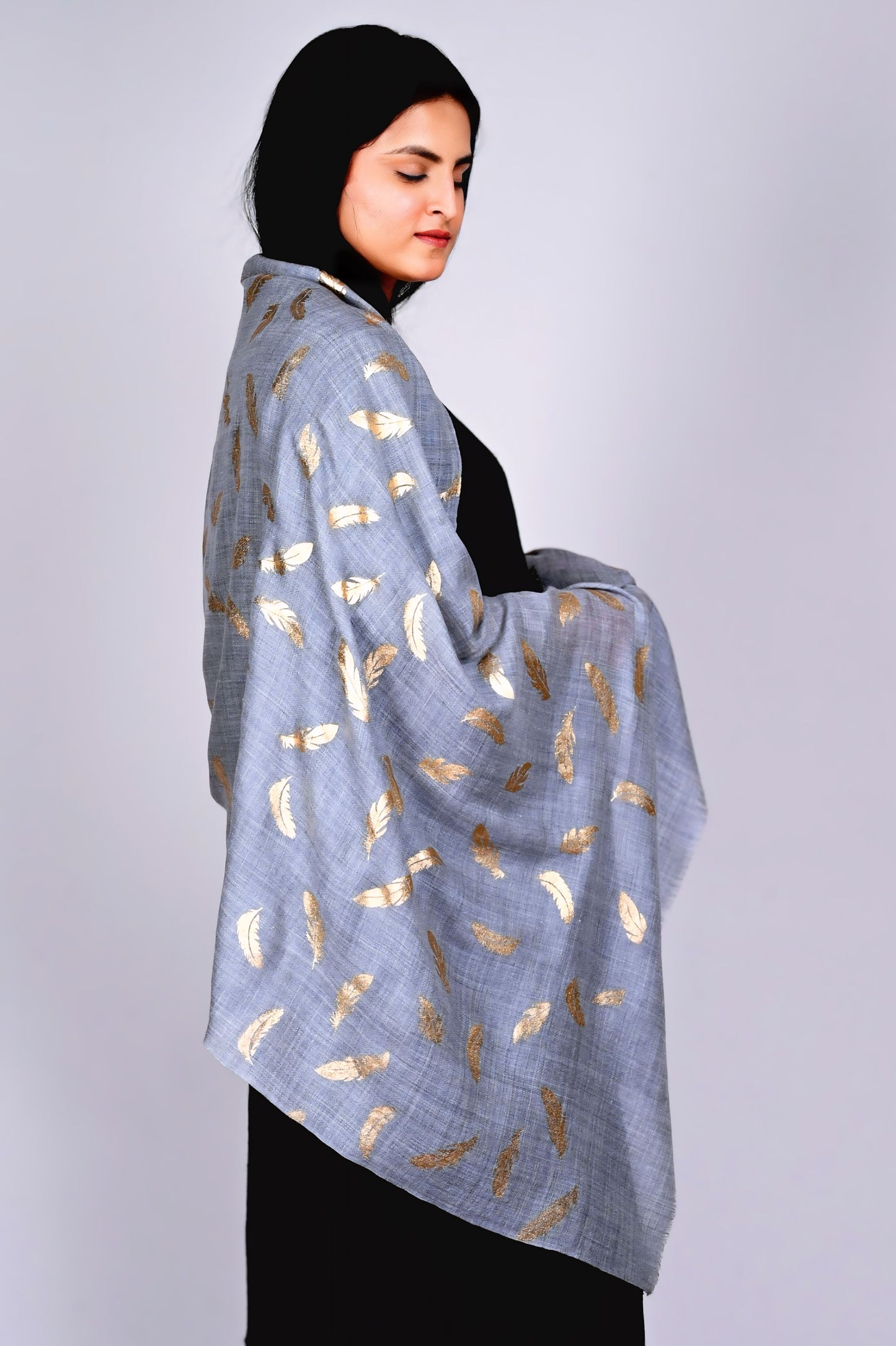 Elegant Grey Fine Wool Stole with Gold Feather Foil Print