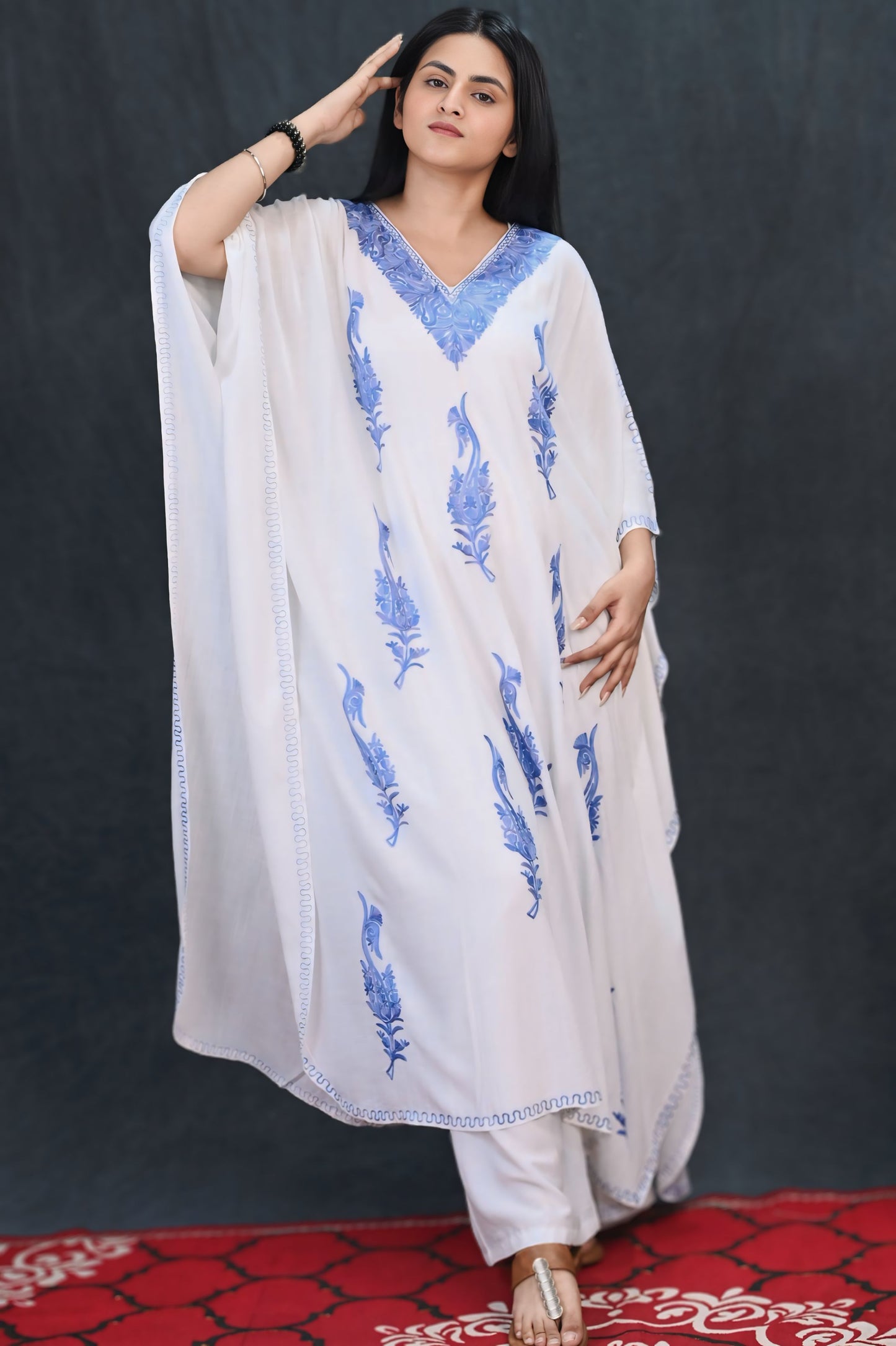 White Kashmiri Rayon Kaftan with Lilac Paisley Motifs