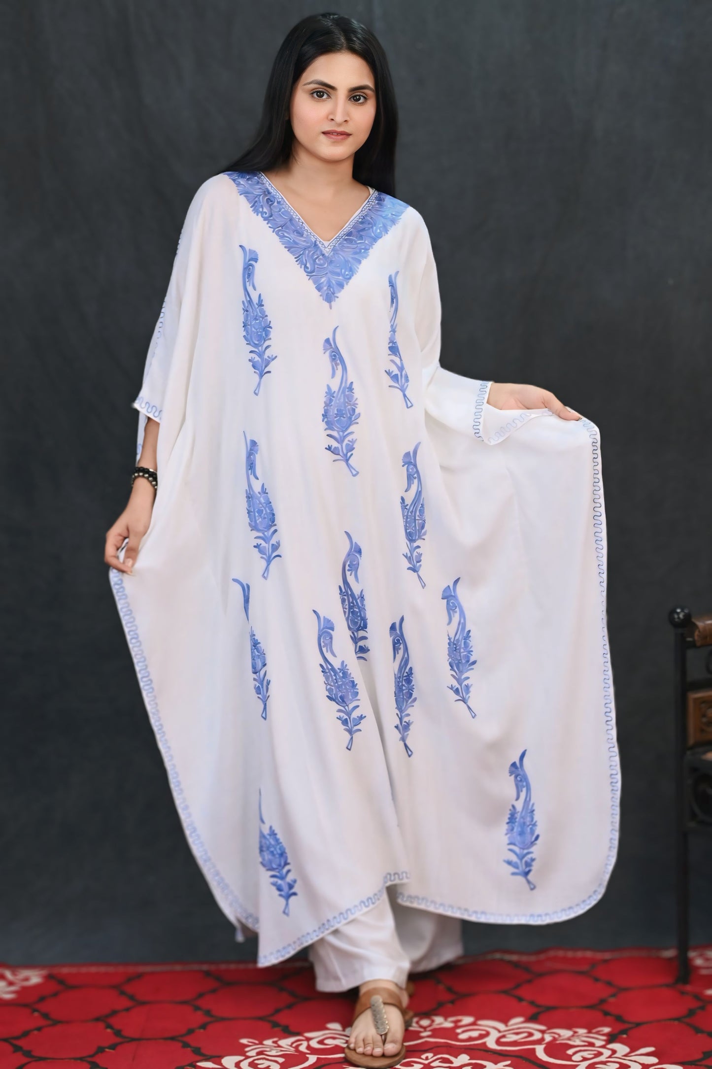 White Kashmiri Rayon Kaftan with Lilac Paisley Motifs