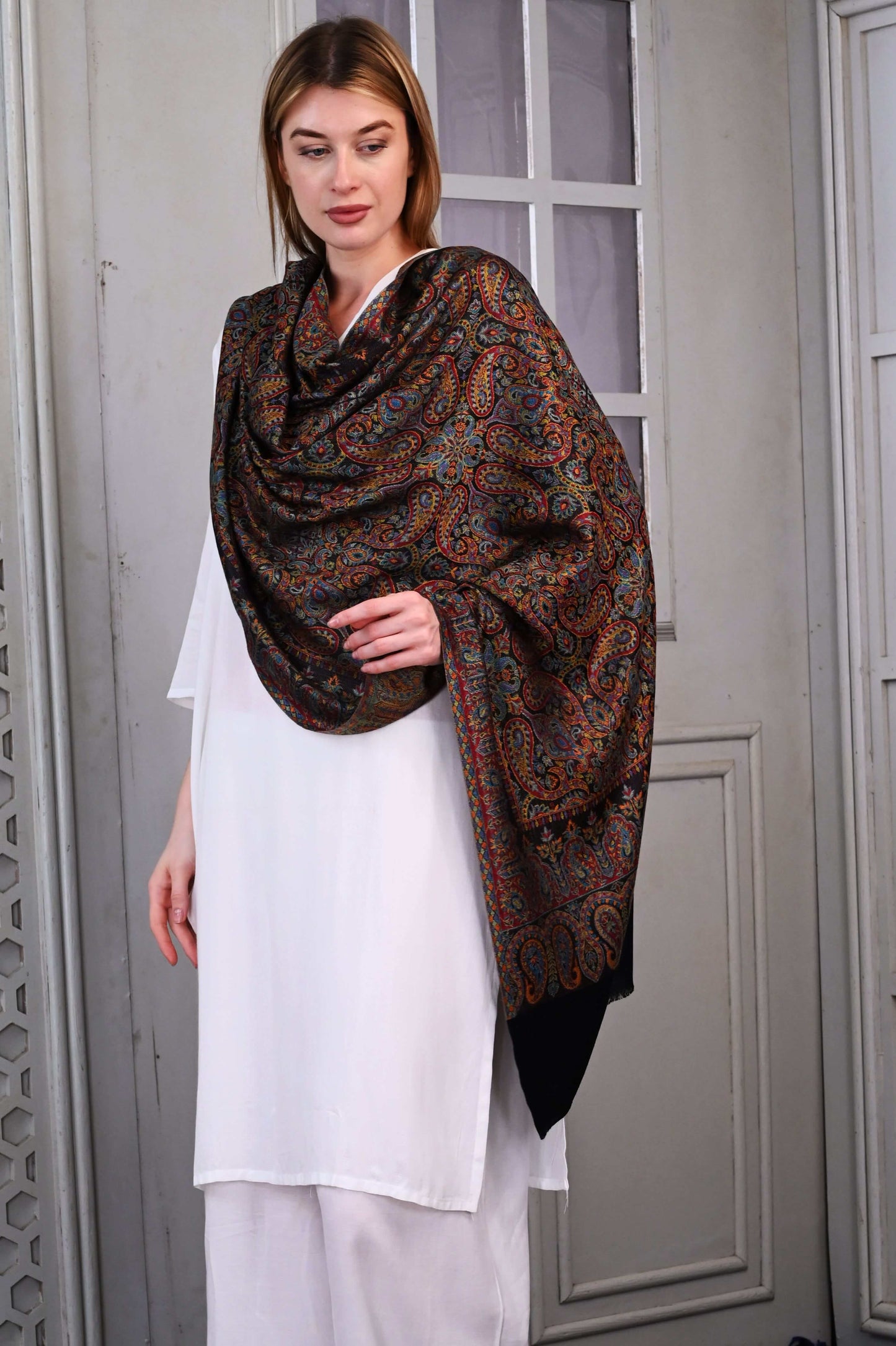 Elegant Modal Jamawar Stole – Midnight Black with Multicolor Paisley Weave