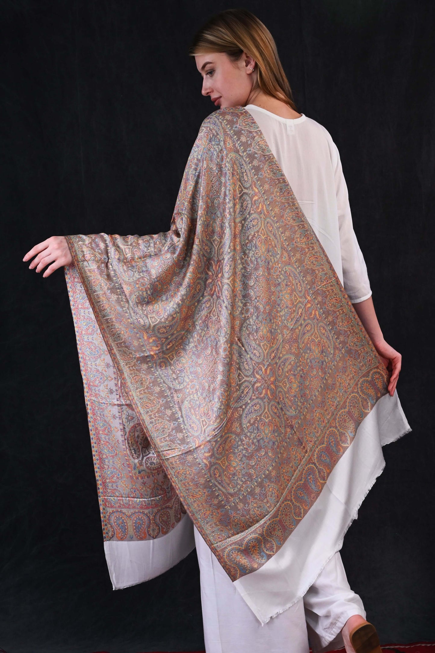 Ivory Grace – Modal Jamawar Stole with Pastel Paisley Borders