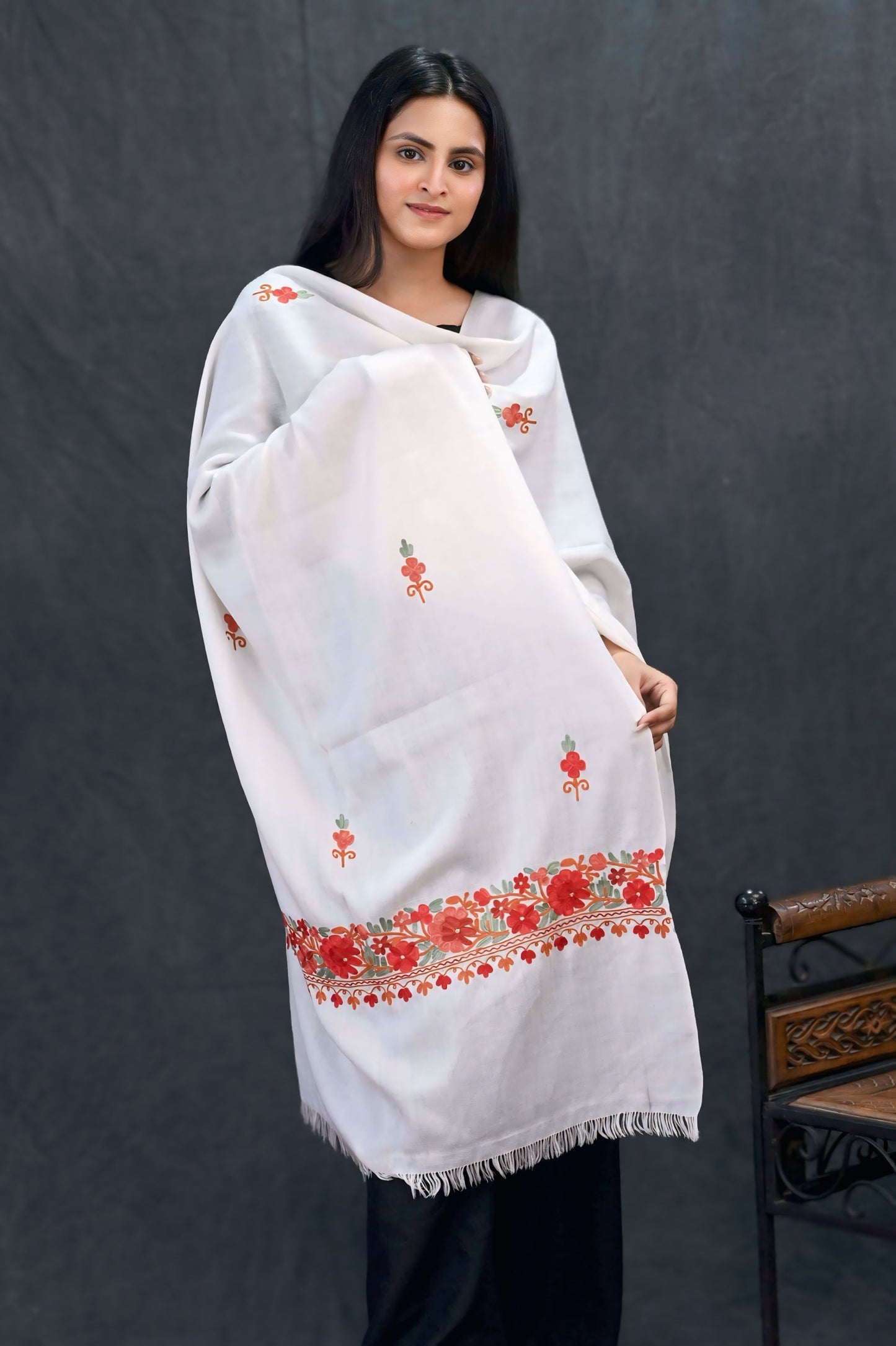 Woolen Aari Pala Stole – Ivory with Multicolor Floral Aari Embroidery
